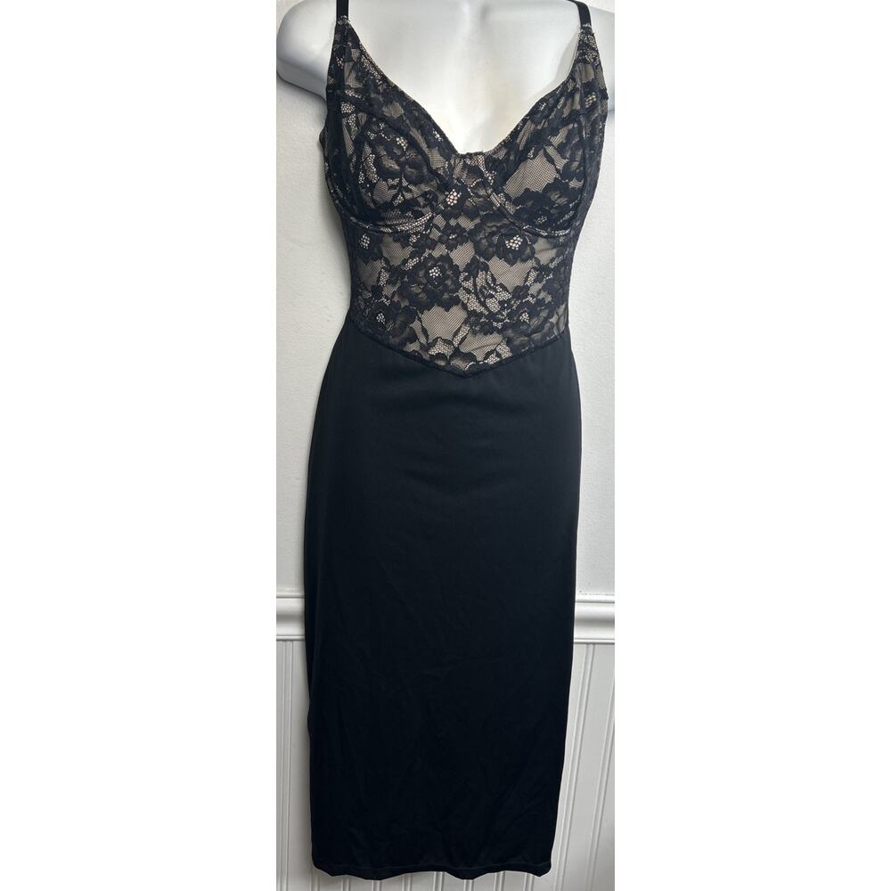 Black Lace-Bodice Midi Dress - Brand: